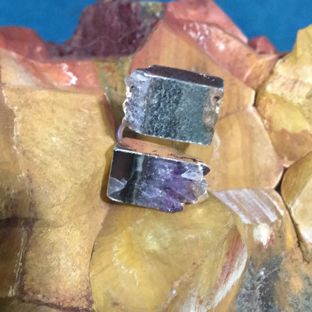 Amethyst Ring - Picture 2 of 3